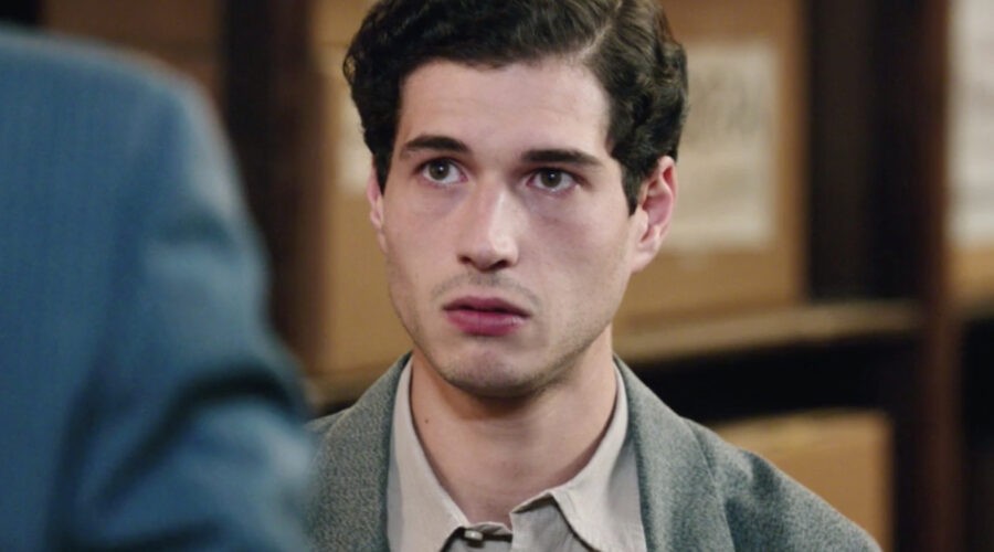 Giancarlo Commare (Rocco Amato) in una scena della puntata 160 de 