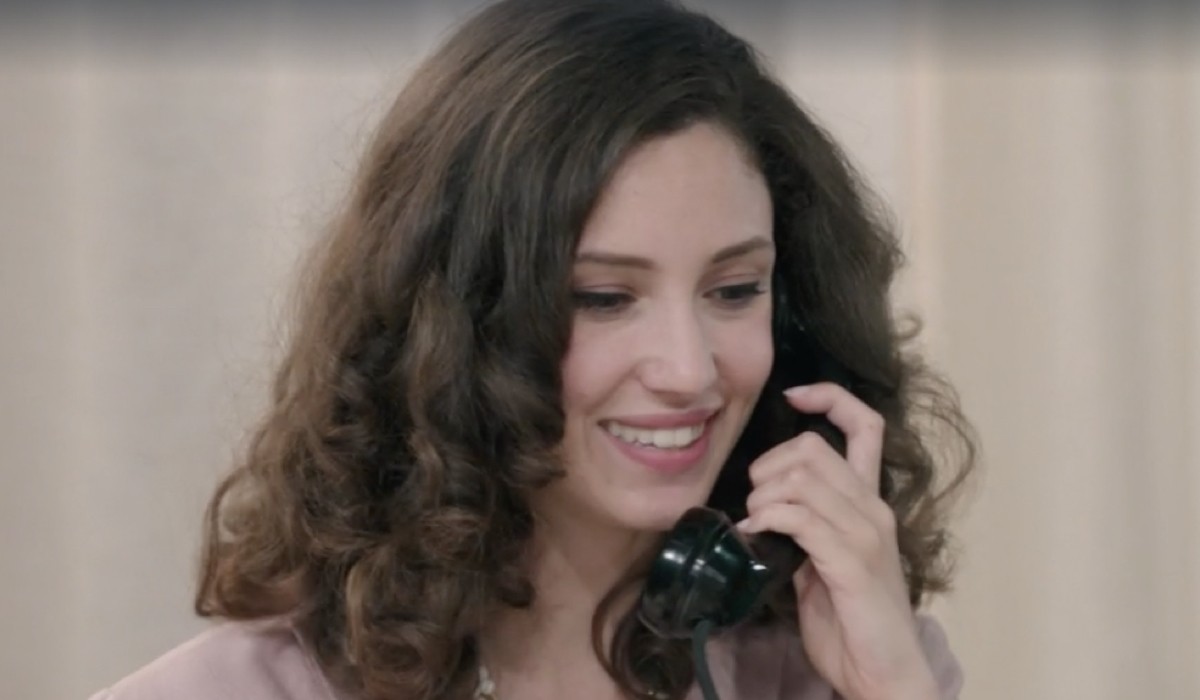 Lucrezia Massari (Flora Gentile Ravasi) in una scena della puntata 14 de