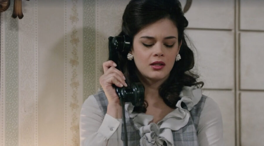 Neva Leoni (Tina Amato) in una scena della puntata 43 de 