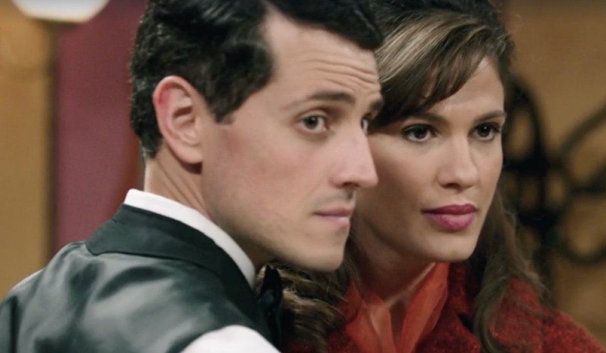 Emanuel Caserio (Salvatore Amato) e Giulia Vecchio (Anna Imbriani) in una scena della puntata 45 de