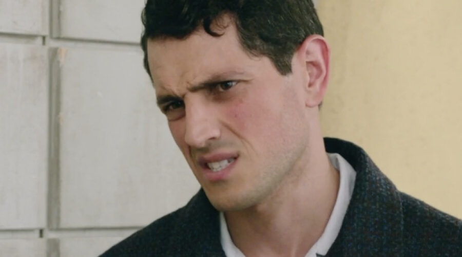 Emanuel Caserio (Salvatore Amato) in una scena della puntata 47 de 