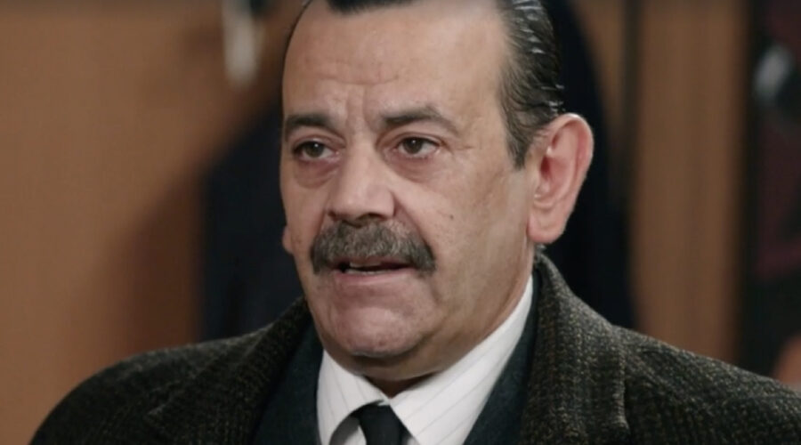 Nicola Rignanese (Giuseppe Amato) in una scena della puntata 49 de 