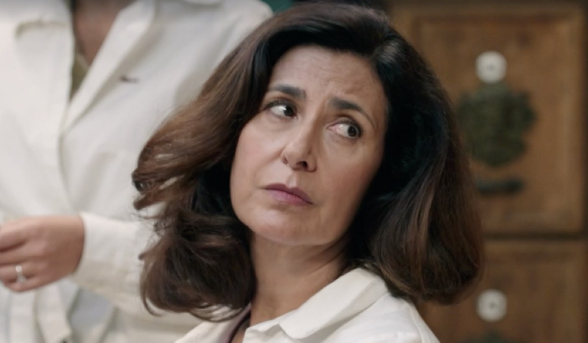 Antonella Attili (Agnese Amato) in una scena della puntata 51 de