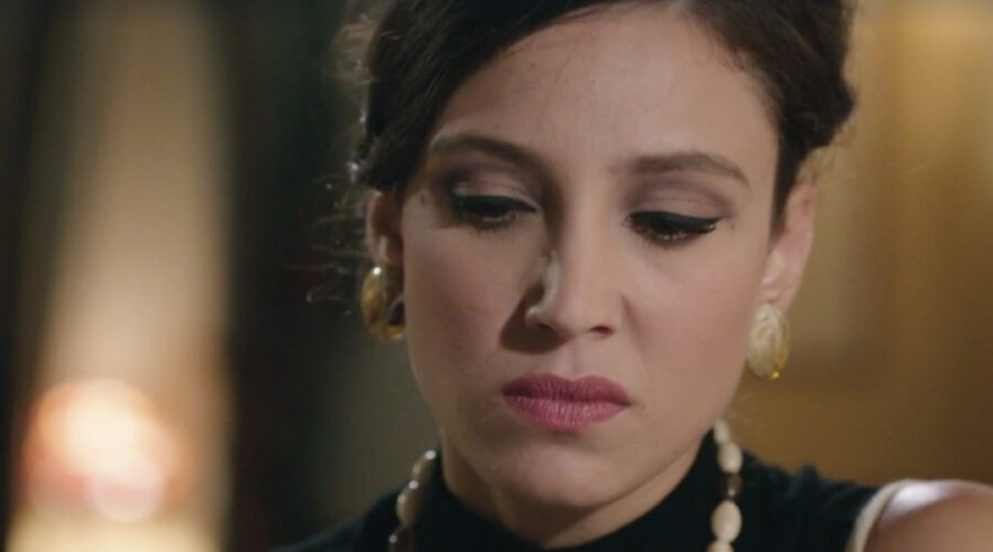 Lucrezia Massari (Flora Gentile Ravasi) in una scena della puntata 53 de 