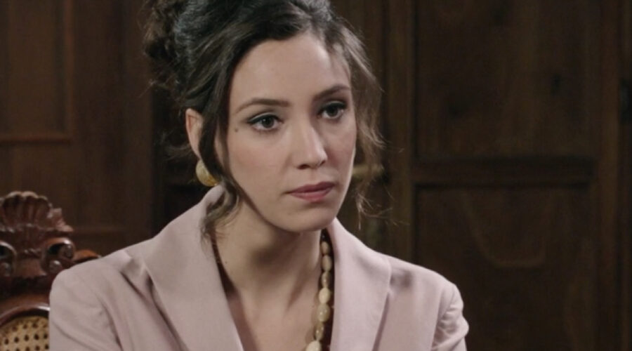 Lucrezia Massari (Flora Gentile Ravasi) in una scena della puntata 55 de 