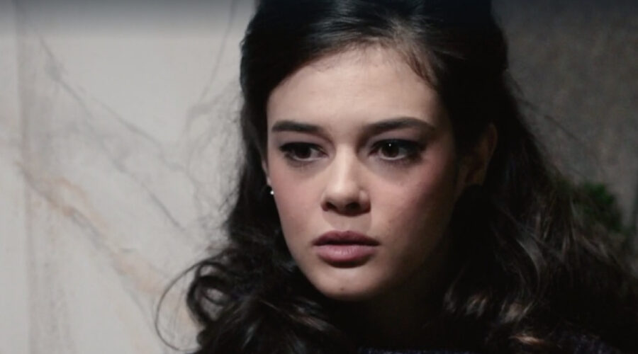 Neva Leoni (Tina Amato) in una scena della puntata 55 de 