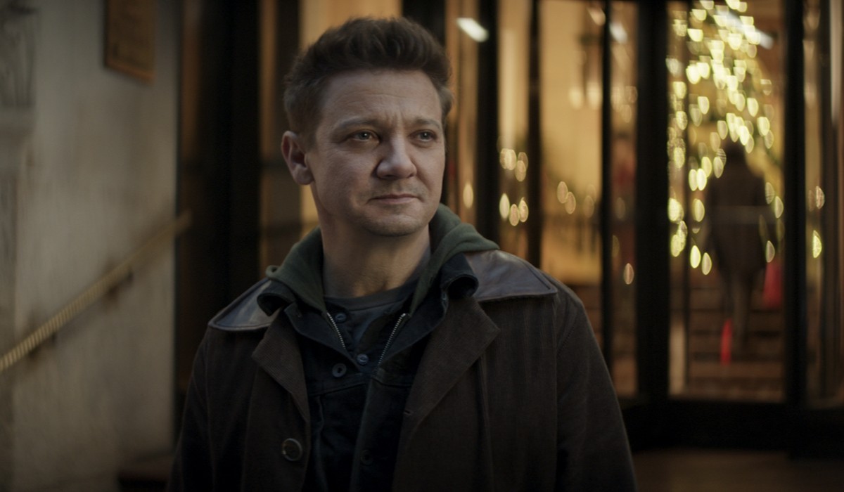 Jeremy Renner (Hakwye) In Hawkeye Credits Disney Plus