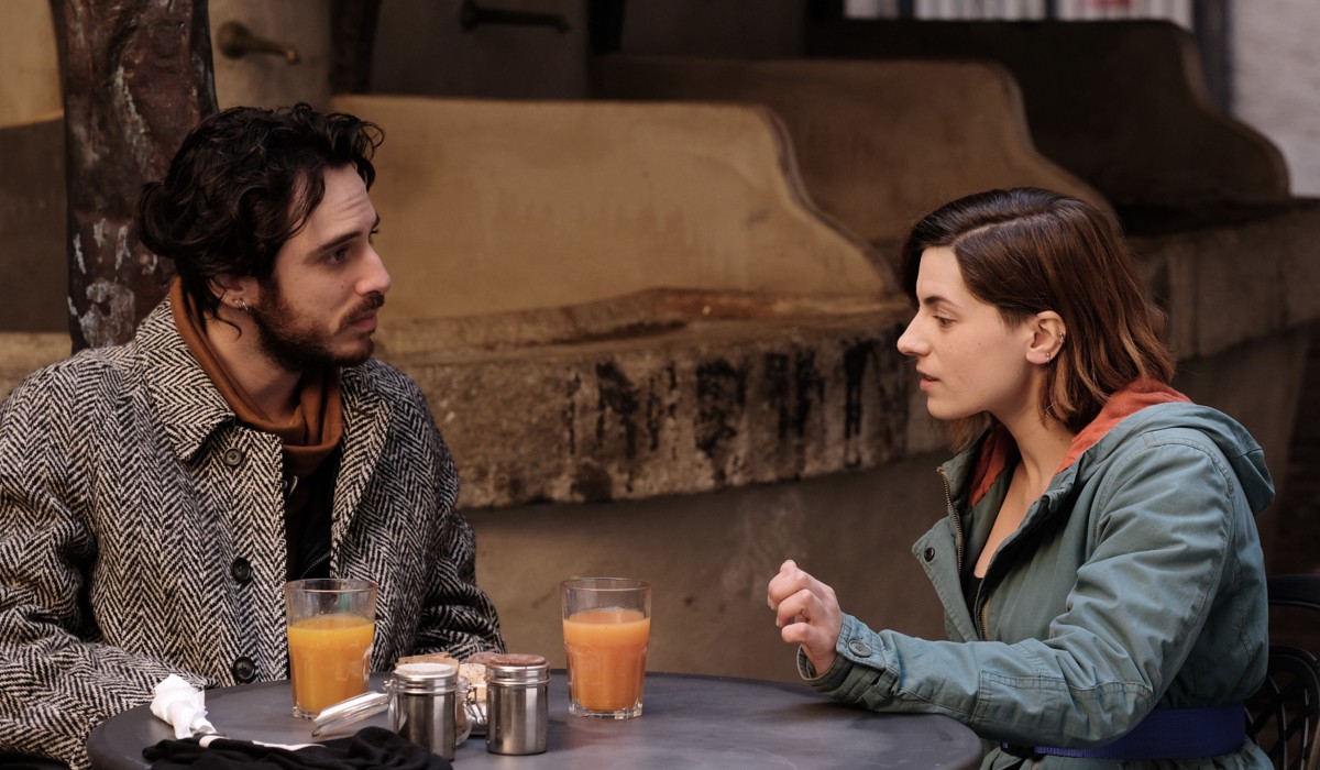 Pierpaolo Spollon (Nanni) e Maria Chiara Giannetta (Blanca) in una scena della fiction 