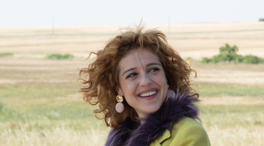 Vanessa Scalera (Imma Tataranni) in una scena della seconda stagione di 