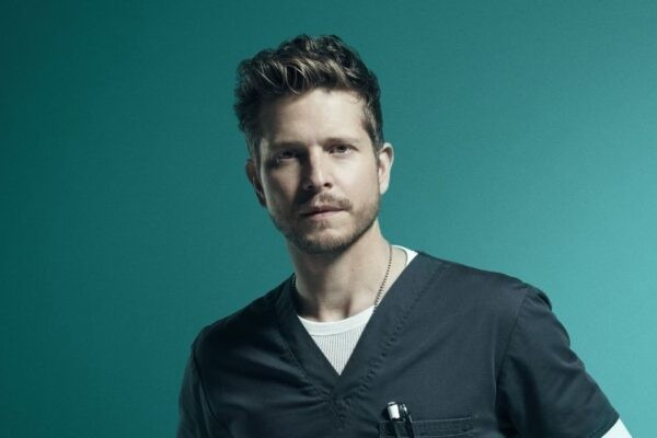 The Resident: Matt Czuchry è Conrad Hawkins. Credits: Star