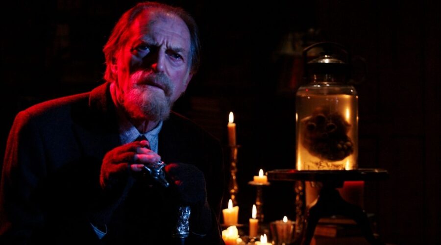 The Strain: David Bradley interpreta Abraham Setrakian. Credits: Rai