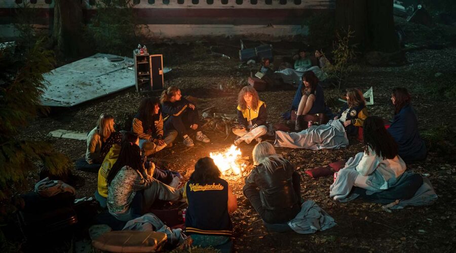 Le protagoniste della serie TV Yellowjackets. Credits: Sky Italia.