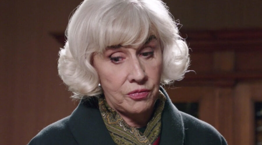 Pia Engleberth (zia Ernesta) in una scena della puntata 52 de 