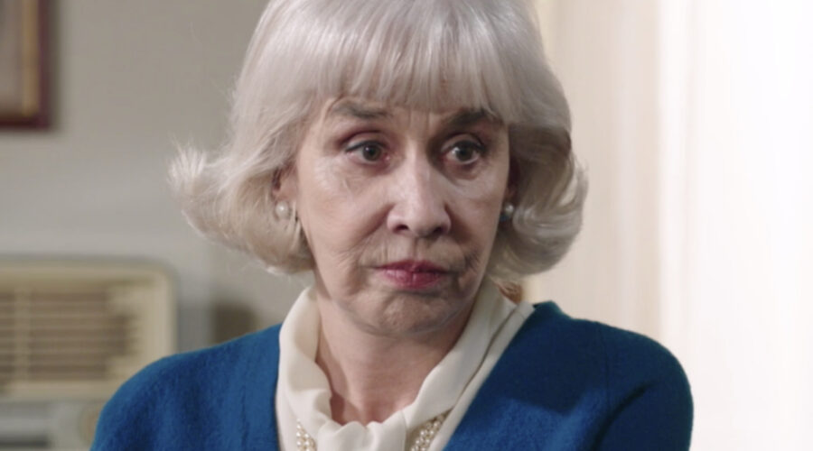 Pia Engleberth (zia Ernesta) in una scena della puntata 75 de