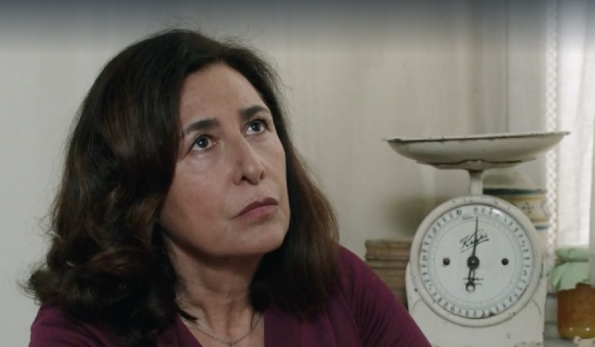 Antonella Attili (Agnese Amato) in una scena dell'episodio 56 di 