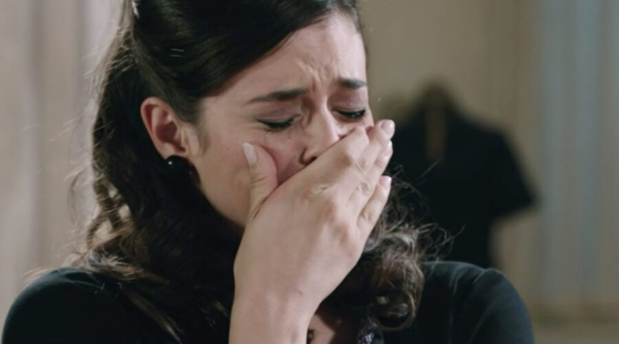 Neva Leoni (Tina Amato) in una scena della puntata 50 de