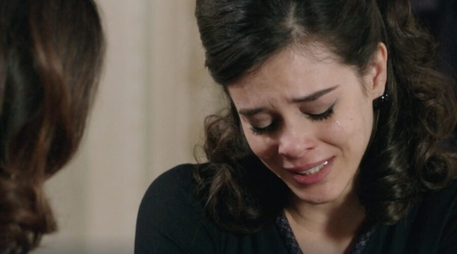 Neva Leoni (Tina Amato) in una scena della puntata 68 de 