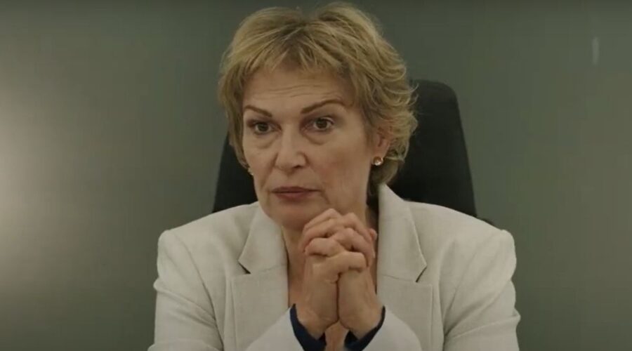 La Ragazza di Oslo: Anneke von der Lippe interpreta Alex. Credits: Netflix