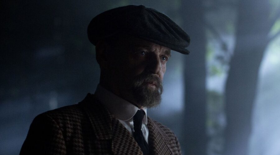 Paris Police 1900: una scena della prima stagione. Credits: Sky Italia