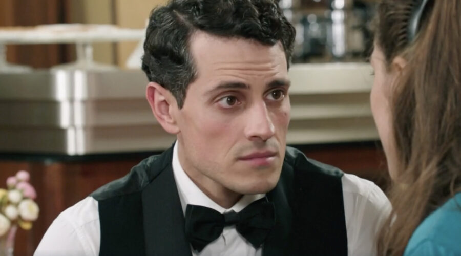 Emanuel Caserio (Salvatore Amato) in una scena della puntata 93 de