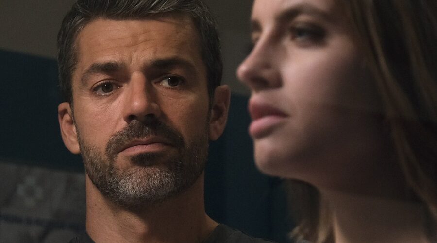 Luca Argentero E Matilde Gioli In Doc Nelle Tue Mani Seconda Stagione Credits: Rai