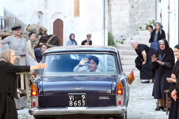 Una Scena Con Serena Rossi De La Sposa Credits: Rai