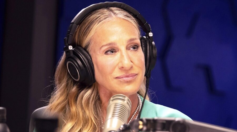 and just like that sarah jessica parker carrie bradshaw credits sky hbo max