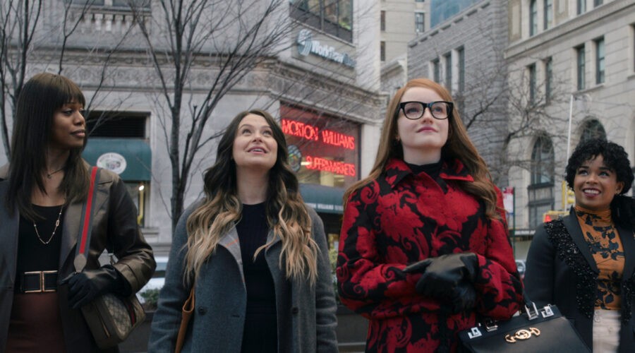 Da Sinistra: Laverne Cox (Kacy), Katie Lowes (Rachel), Julia Garner (Anna) e Alexis Floyd (Neff Dav) In 
