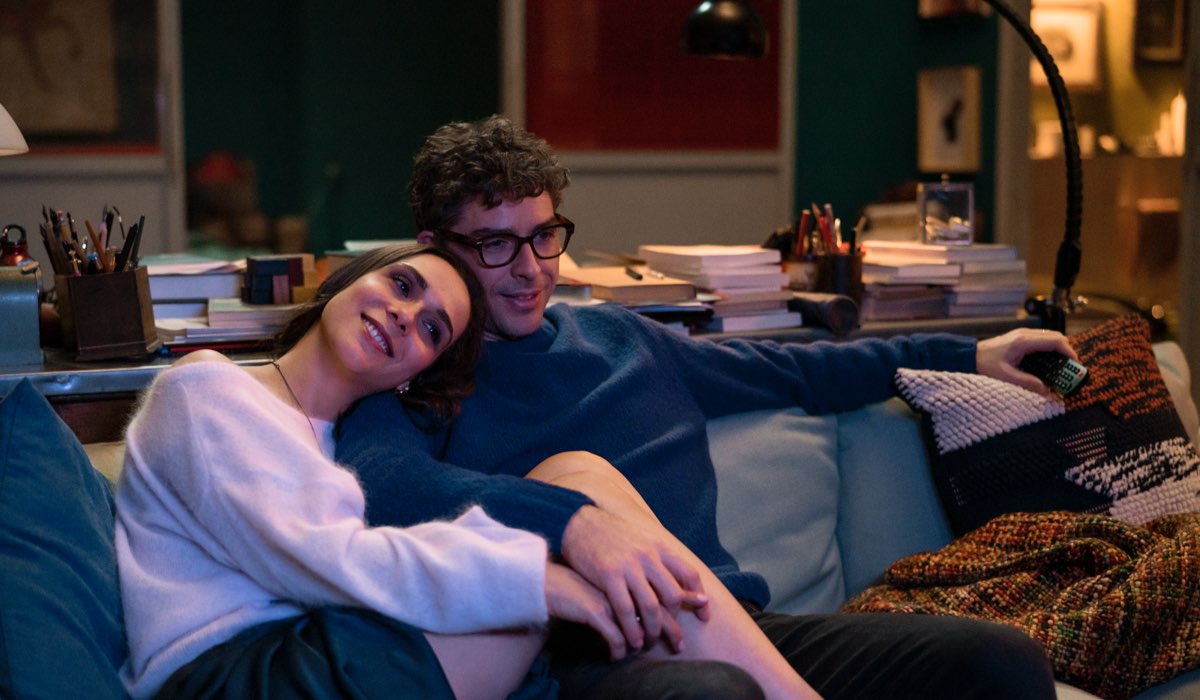 Da Sinistra: Lucrezia Guidone (Margherita) e Michele Riondino (Carlo) In una scena di