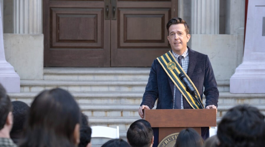 Ed Helms in una scenta di