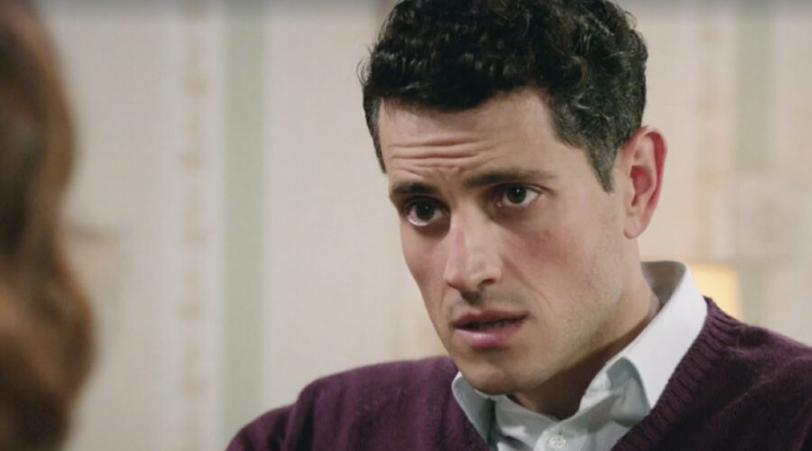 Emanuel Caserio (Salvatore Amato) in una scena della puntata 72 de 