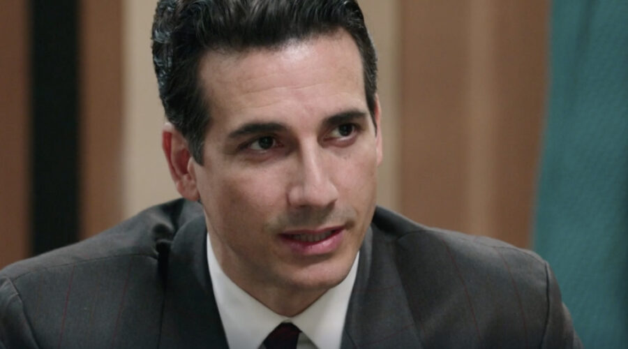 Luca Bastianello (Dante Romagnoli) in una scena della puntata 104 de