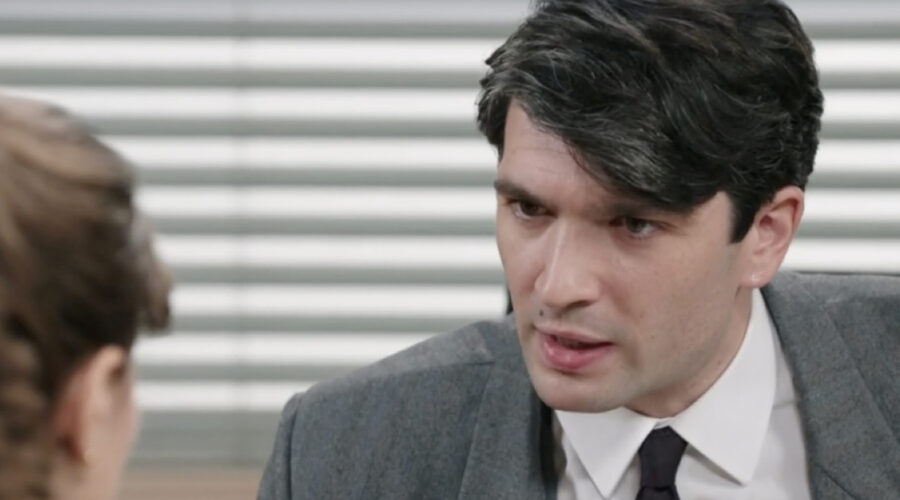 Filippo Scarafia (Roberto Landi) in una scena della puntata 105 de