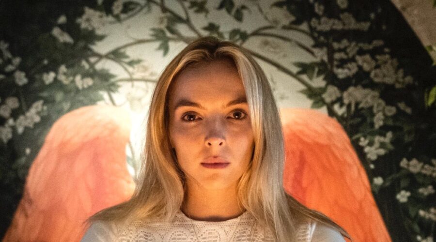 Jodie Comer Interpreta Villanelle in una scena di 