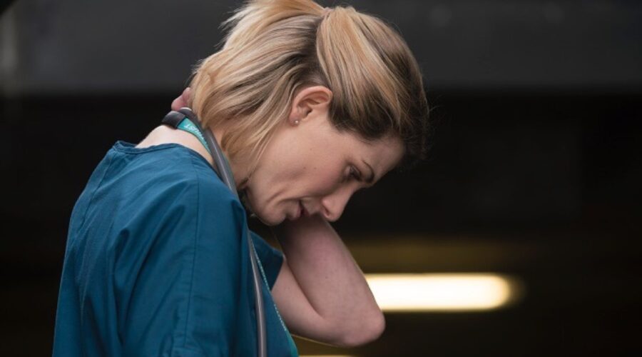 Jodie Whittaker Interpreta Cath Hardacre In Trust Me Credits: Timvision