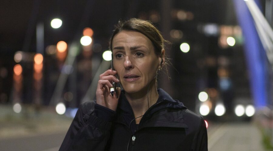 Suranne Jones In Una Scena Di