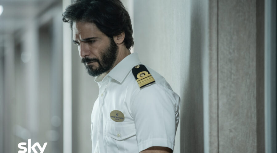 “Unwanted”, il capitano Arrigo Benedetti (Marco Bocci). Credits: Francesca Cassaro/Sky.