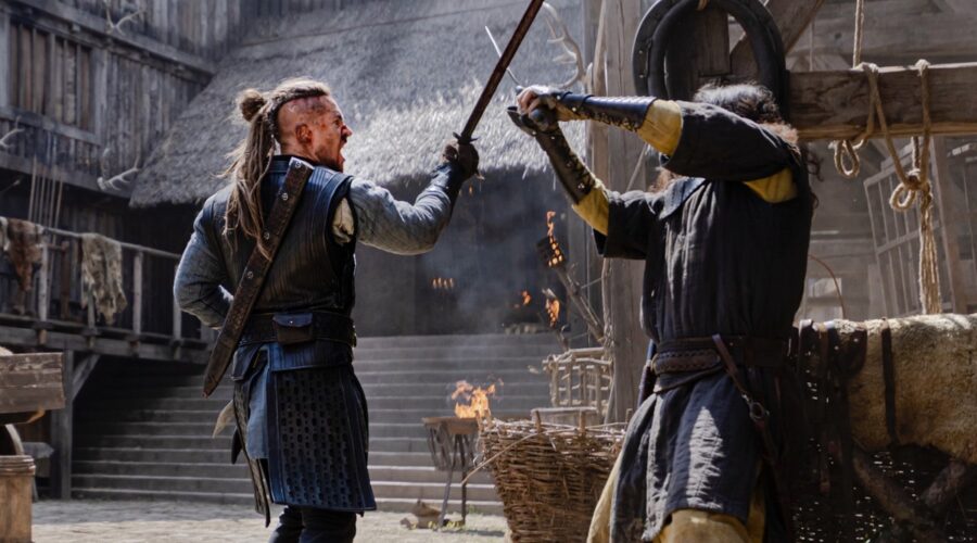 Alexander Dreymon (Uhtred) In Una Scena Di Lotta In