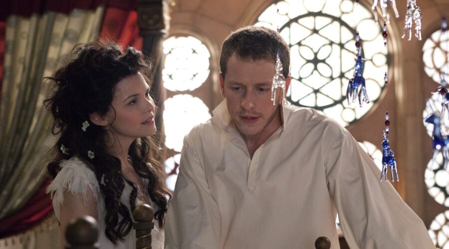 Emma Swan E Josh Dallas In C'era Una Volta Credits Abc