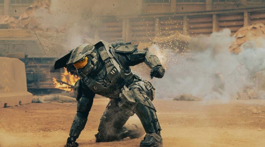 Pablo Schreiber nel ruolo del super soldato Master Chief in
