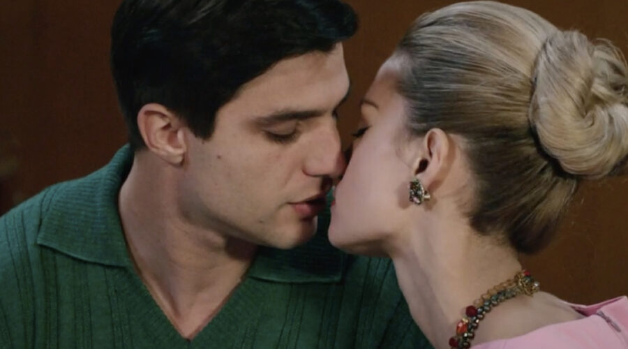 Da sinistra: Pietro Masotti (Marcello Barbieri) e Ludovica Brancia di Montalto (Giulia Arena) in una scena della puntata 133 de