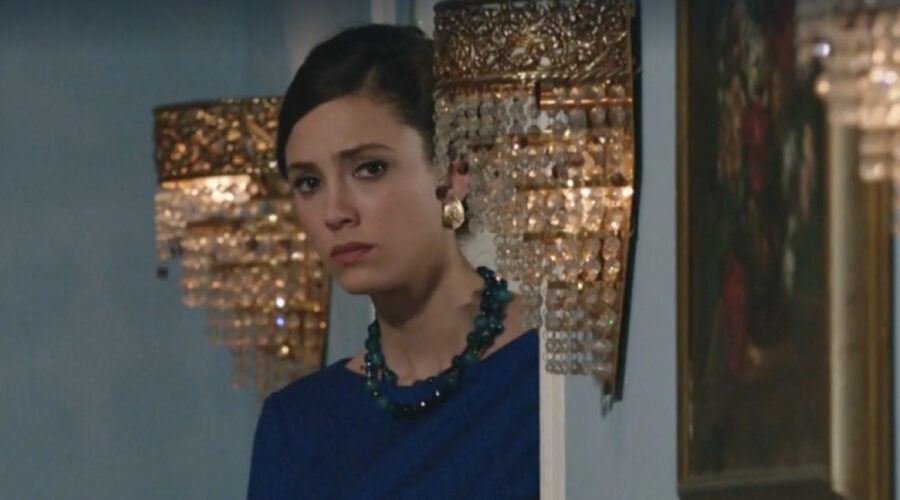 Lucrezia Massari (Flora Gentile Ravasi) in una scena della puntata 117 de