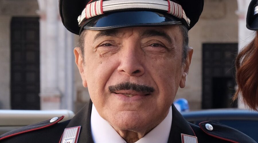 Nino Frassica Interpreta Maresciallo Cecchini In 