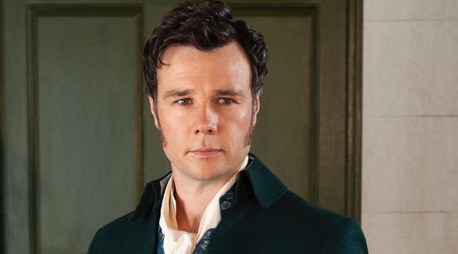 Rupert Evans Interpreta Edmund In