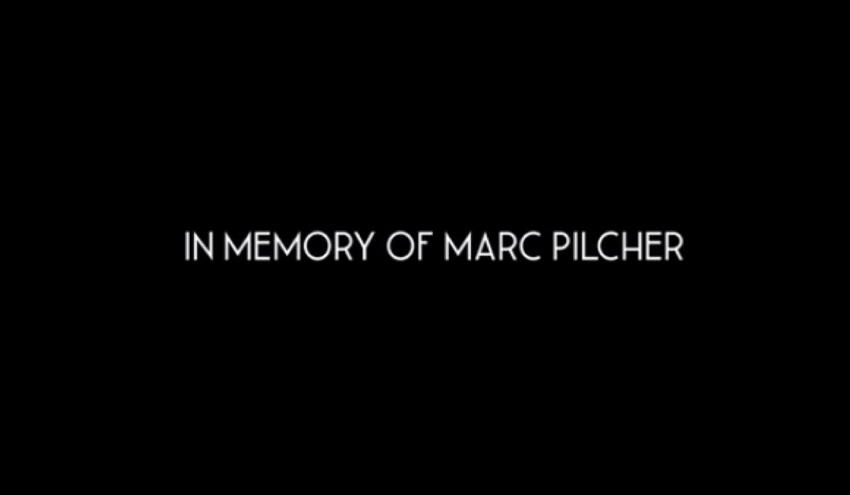 Screenshot Della Dedica A Marc Pilcher Nel Primo Episodio Di 
