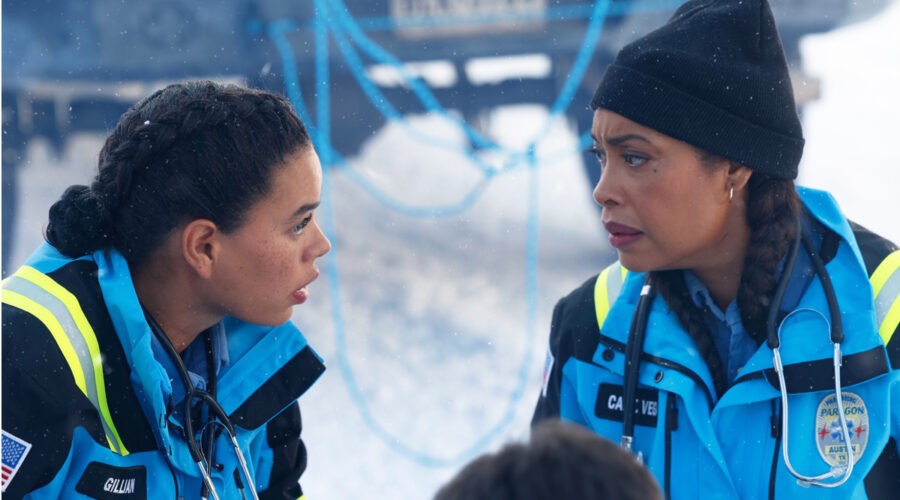 Tommy Vega Gina Torres Nancy Gillian Brianna Baker in una scena di