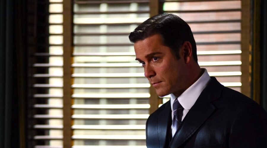 Yannick Bisson Interpreta William Ne 