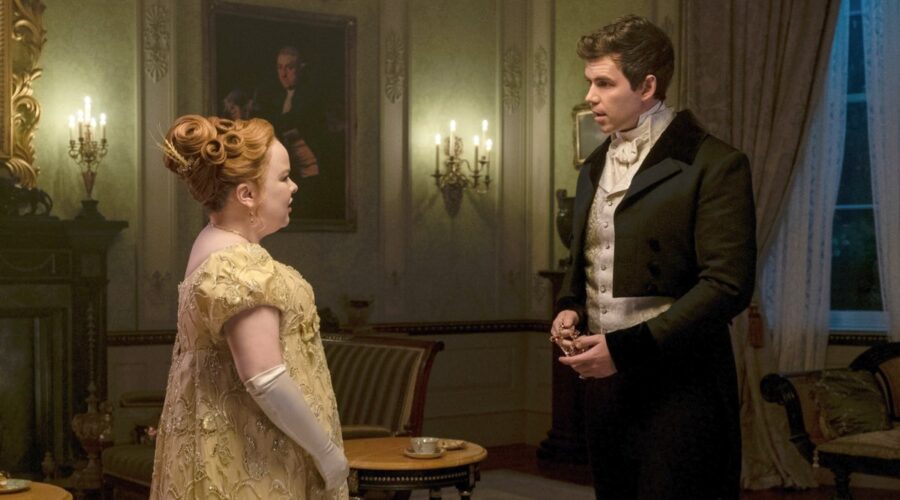 Da sinistra: Nicola Couglhan e Luke Newton in una scena della seconda stagione di “Bridgerton”. Credits: Liam Daniel/Netflix.