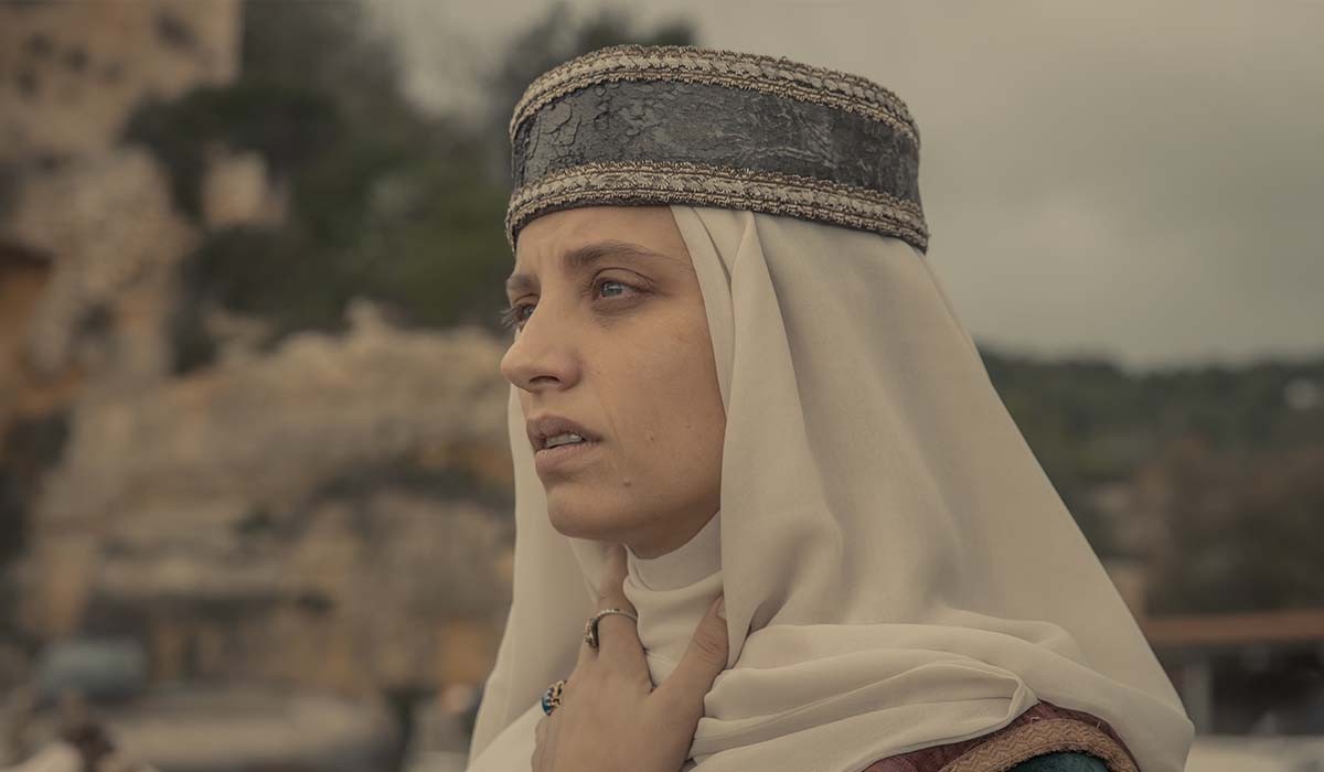 Michelle Jenner interpreta Mar Estanyol nella serie televisiva