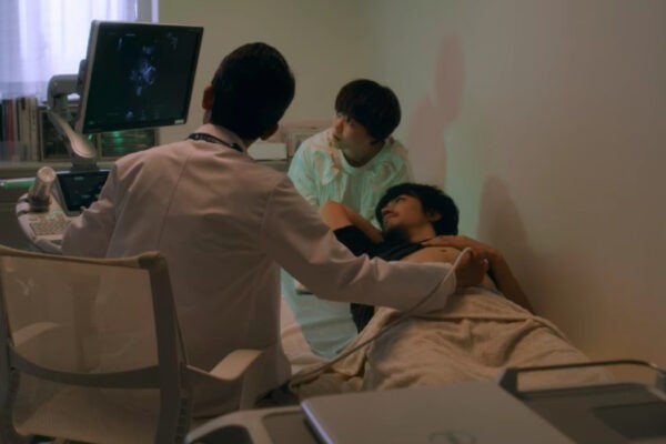 Hiyama Kentaro (Takumi Saito) Aki Seto (Juri Ueno) In Una Scena Di 
